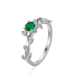 Pierścionek z białego złota ze szmaragdem AJPZ_149 Pierścionek z białego złota ze szmaragdem AJPZ_149